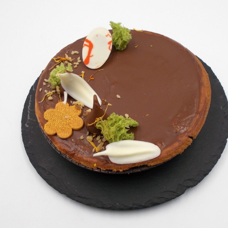 Image for Mazurek orzechowy z czarną porzeczką