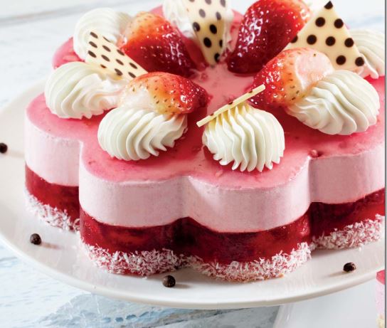 Image for Tort Margaretka truskawkowa
