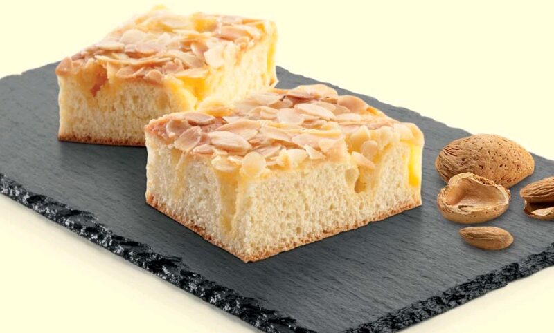 Image for Drożdżowe ciasto z warstwą maślaną