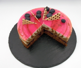 Image for Tort Zeberka na korzennym spodzie