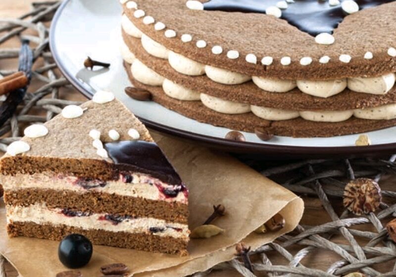 Image for Kruchy piernikowy tort z kremem
